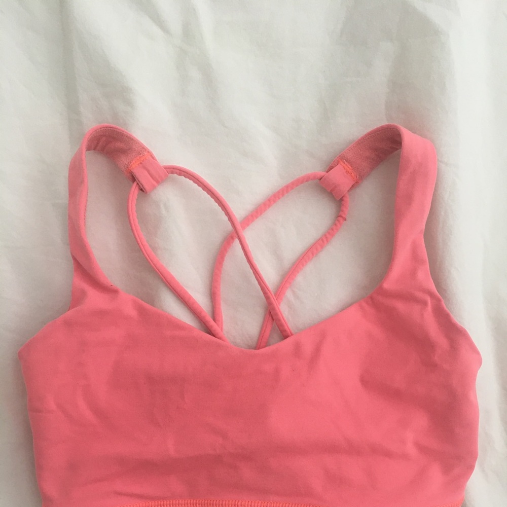 Lululemon Free to Be Bra! Neon pink Size 2